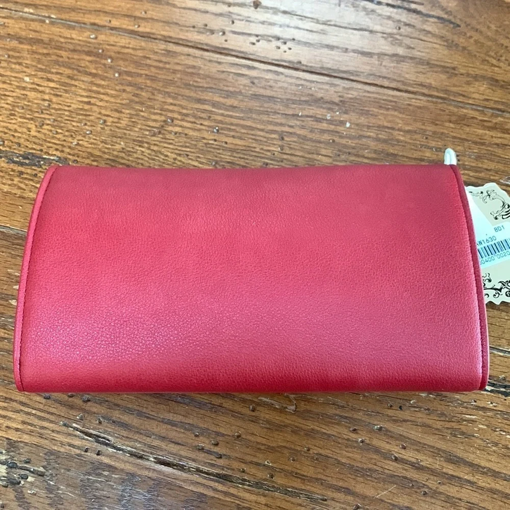 Alyssa Vegan Clutch Wallet Crossbody Bag Wristlet Red Gold Bow Adjustable NWT